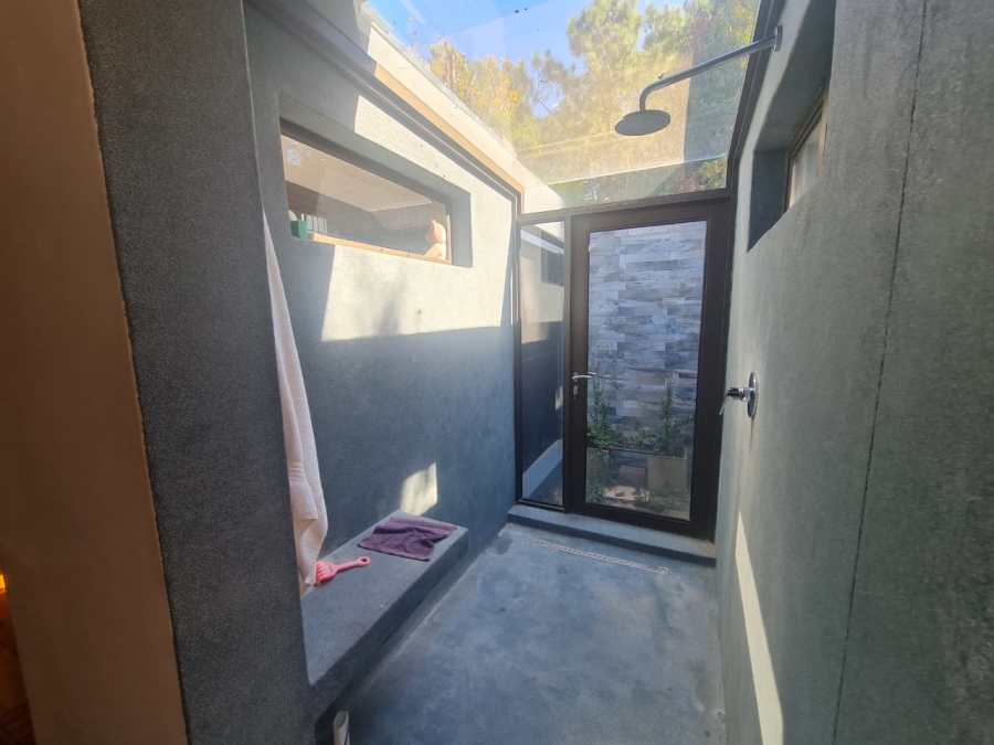 6 Bedroom Property for Sale in Waverley Free State